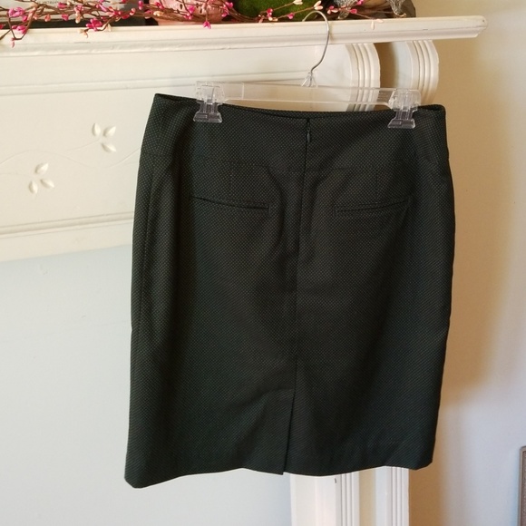 Skirt - Picture 3 of 8
